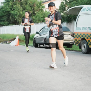 Runner Photo 1369191