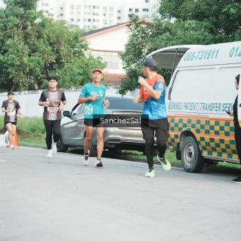 Runner Photo 1369213
