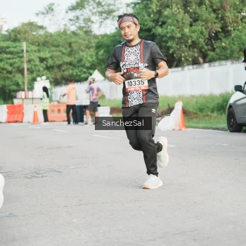 Runner Photo 1369233