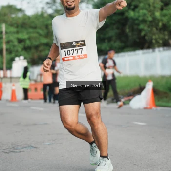 Runner Photo 1369241