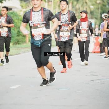 Runner Photo 1369661