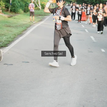 Runner Photo 1369862