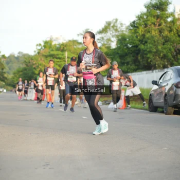 Runner Photo 1370031
