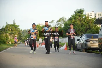 Runner Photo 1370089