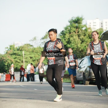 Runner Photo 1370497
