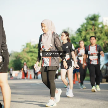 Runner Photo 1370498