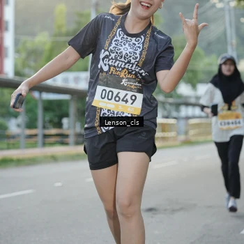 Runner Photo 1370657