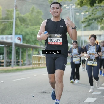Runner Photo 1370680