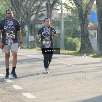 Runner Photo 1371001