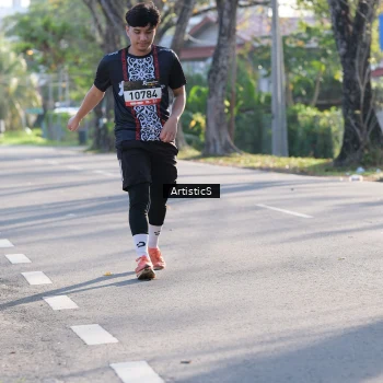 Runner Photo 1371210