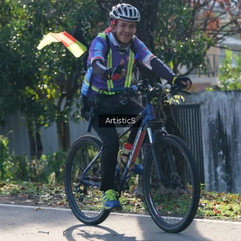 Runner Photo 1371344