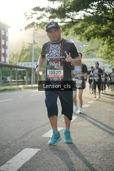 Runner Photo 1371373