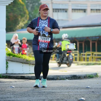 Runner Photo 1371787