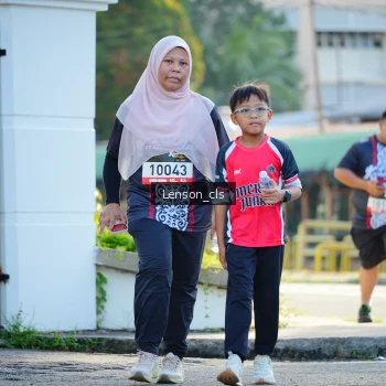 Runner Photo 1371788
