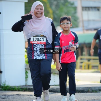 Runner Photo 1371792