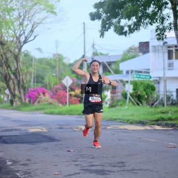 Runner Photo 1371893
