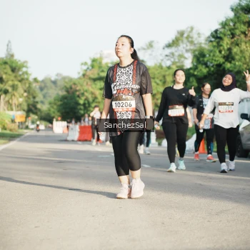 Runner Photo 1372101