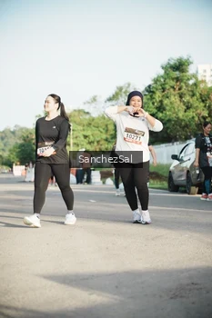 Runner Photo 1372106