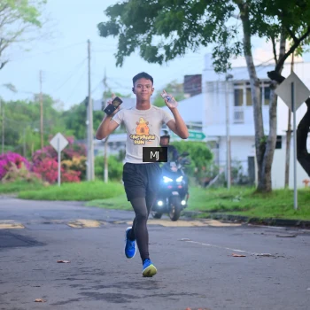 Runner Photo 1372242