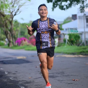 Runner Photo 1372265