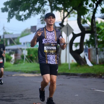 Runner Photo 1372354