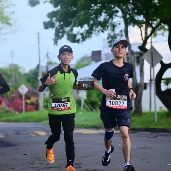 Runner Photo 1372358