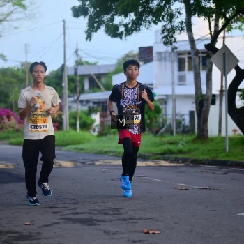 Runner Photo 1372398