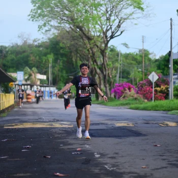 Runner Photo 1372421