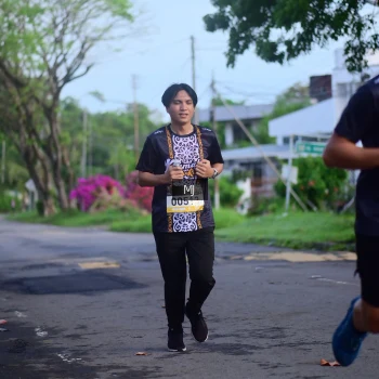 Runner Photo 1372471