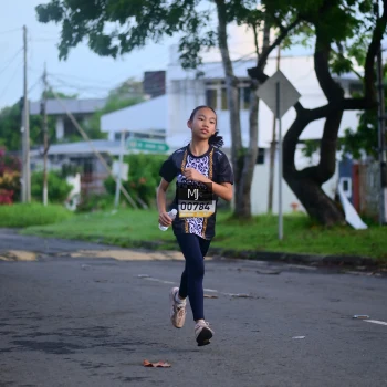 Runner Photo 1372481