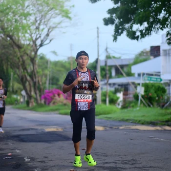 Runner Photo 1372733