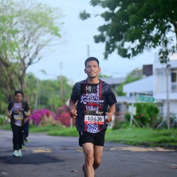 Runner Photo 1372751