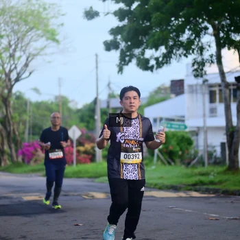 Runner Photo 1372753
