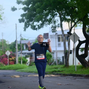 Runner Photo 1372755