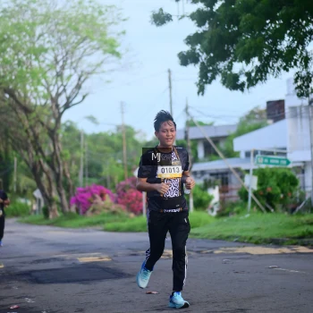 Runner Photo 1372763