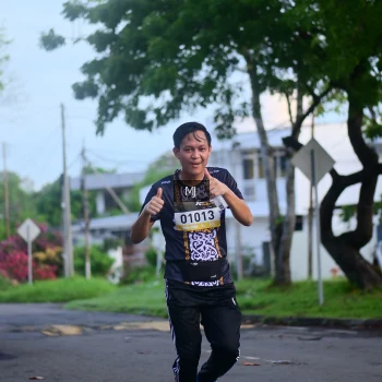 Runner Photo 1372765