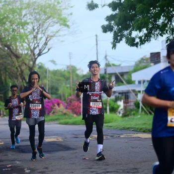 Runner Photo 1372774