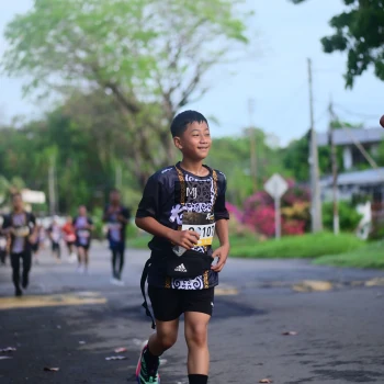 Runner Photo 1372777