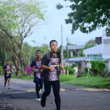 Runner Photo 1372779