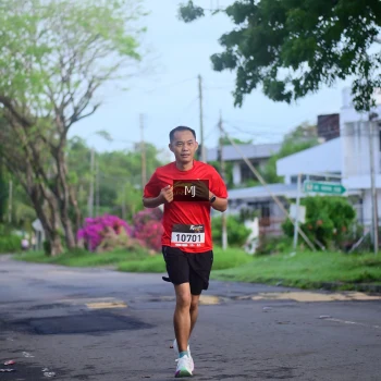 Runner Photo 1372792