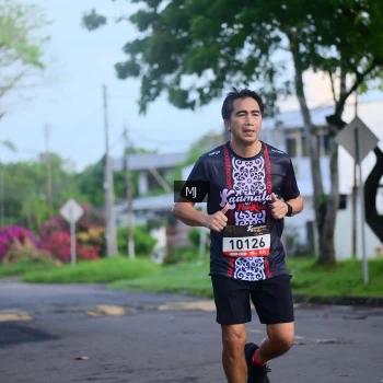 Runner Photo 1372808