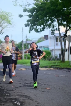 Runner Photo 1372819