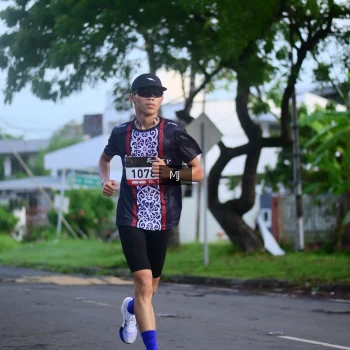 Runner Photo 1372838