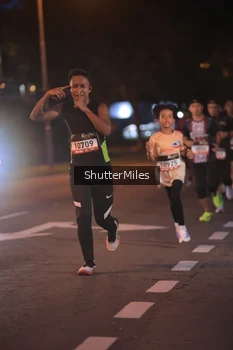 Runner Photo 1373146
