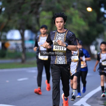 Runner Photo 1373202