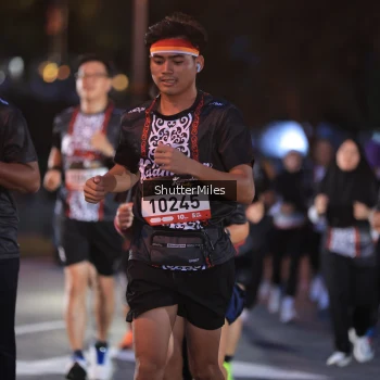 Runner Photo 1373312