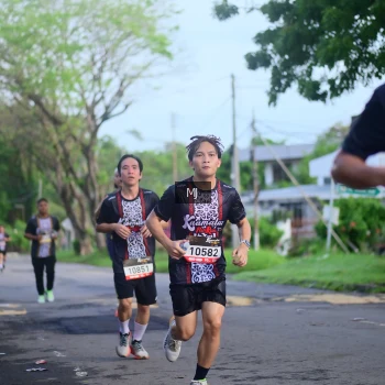 Runner Photo 1373428