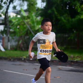 Runner Photo 1373477