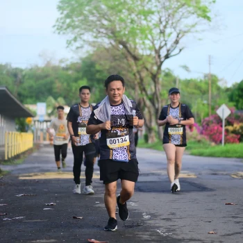 Runner Photo 1373525