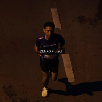 Runner Photo 1373703